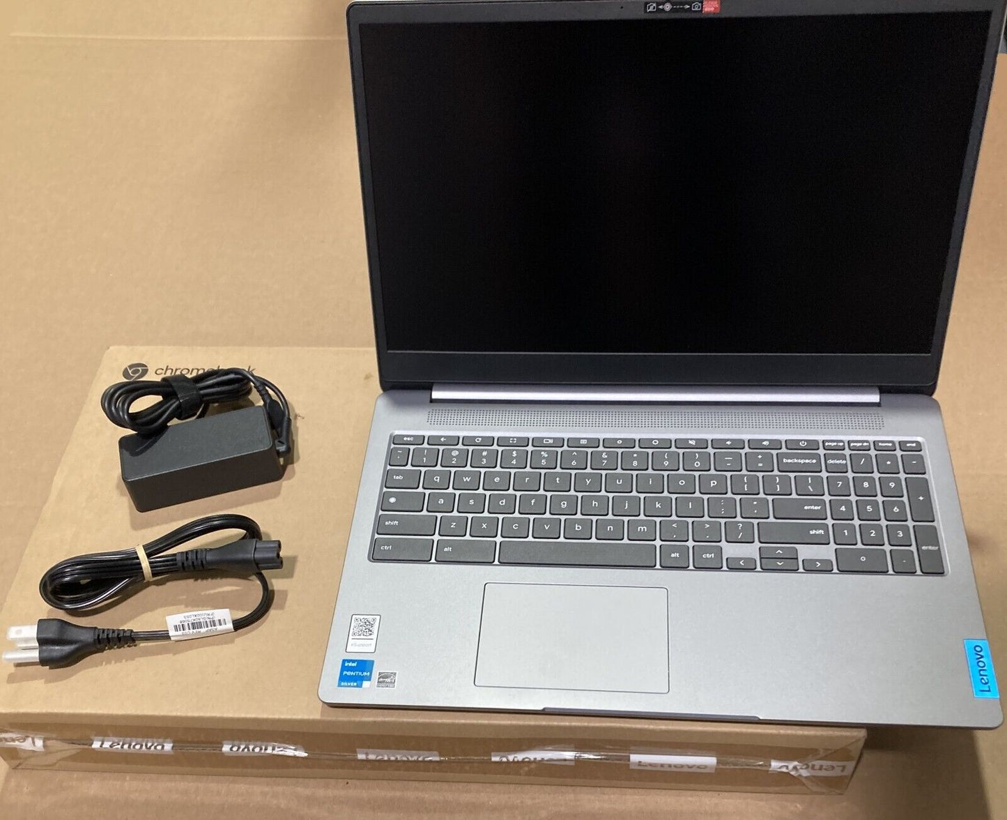 Lenovo IdeaPad 3 15.6" Touchscreen Chromebook 82N4002SUS - Gray - Open Box